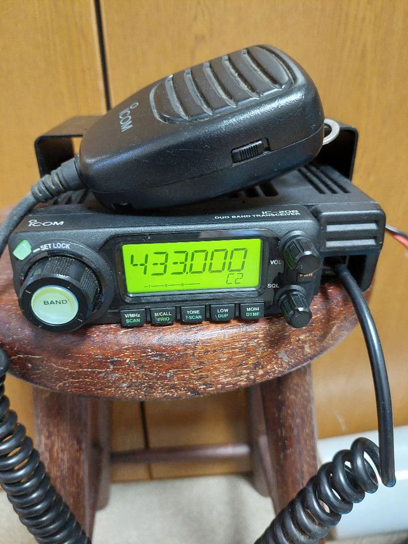 アイコム無線機　IC-208　デュアルバンドトランシーバー 　145/433MH