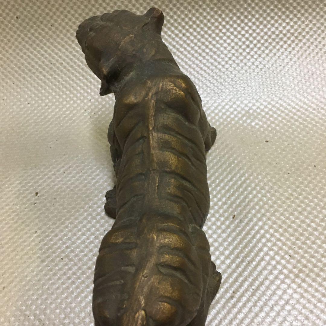 0715  虎  トラ  寅　干支　置物