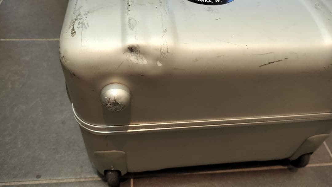 ゼロハリバートン スーツケース（ジャンク ）