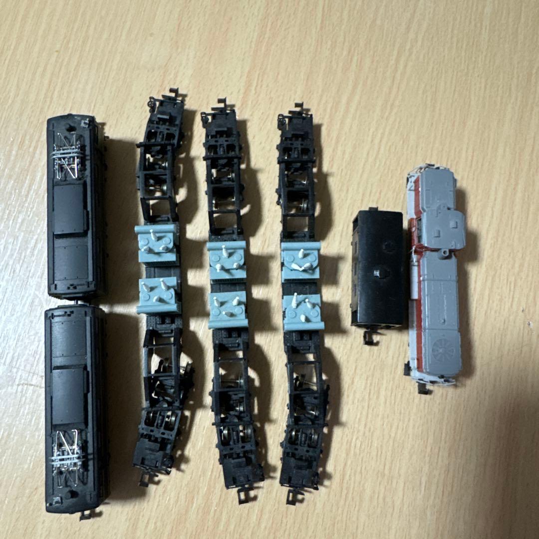 Nゲージ 鉄道模型 機関車と貨車セット