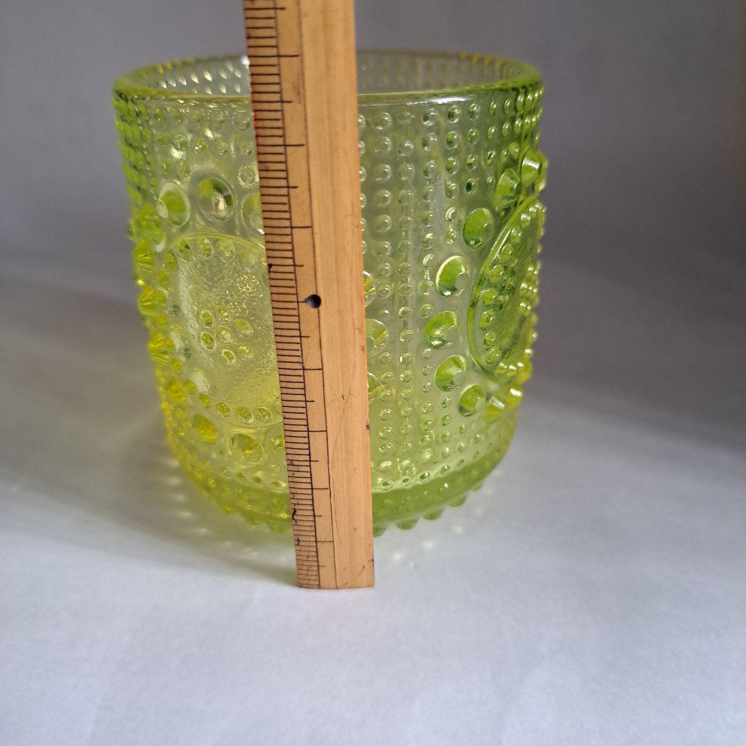 ウランガラス　　極上カナリアンイエロー　USA 　切り子グラス　カップ