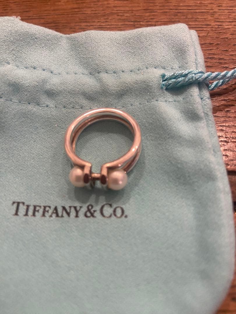 Tiffany & Co. ダブルパールリング　値下げ不可