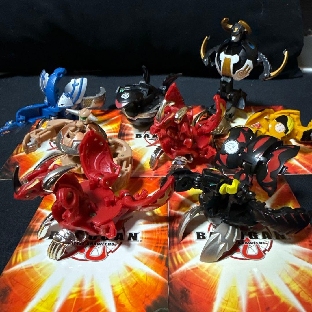 爆丸　BAKUGAN 8体セット カード付き