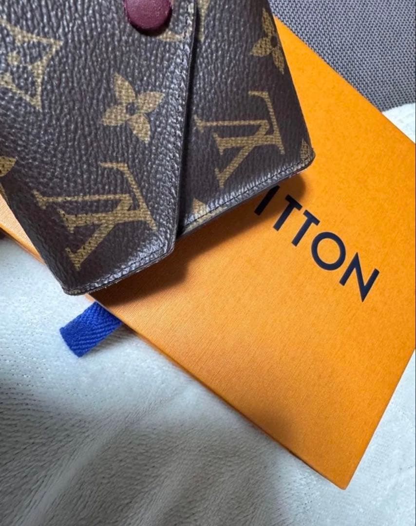 ルイヴィトン、ポルトフォイユ、ヴィクトリーヌ