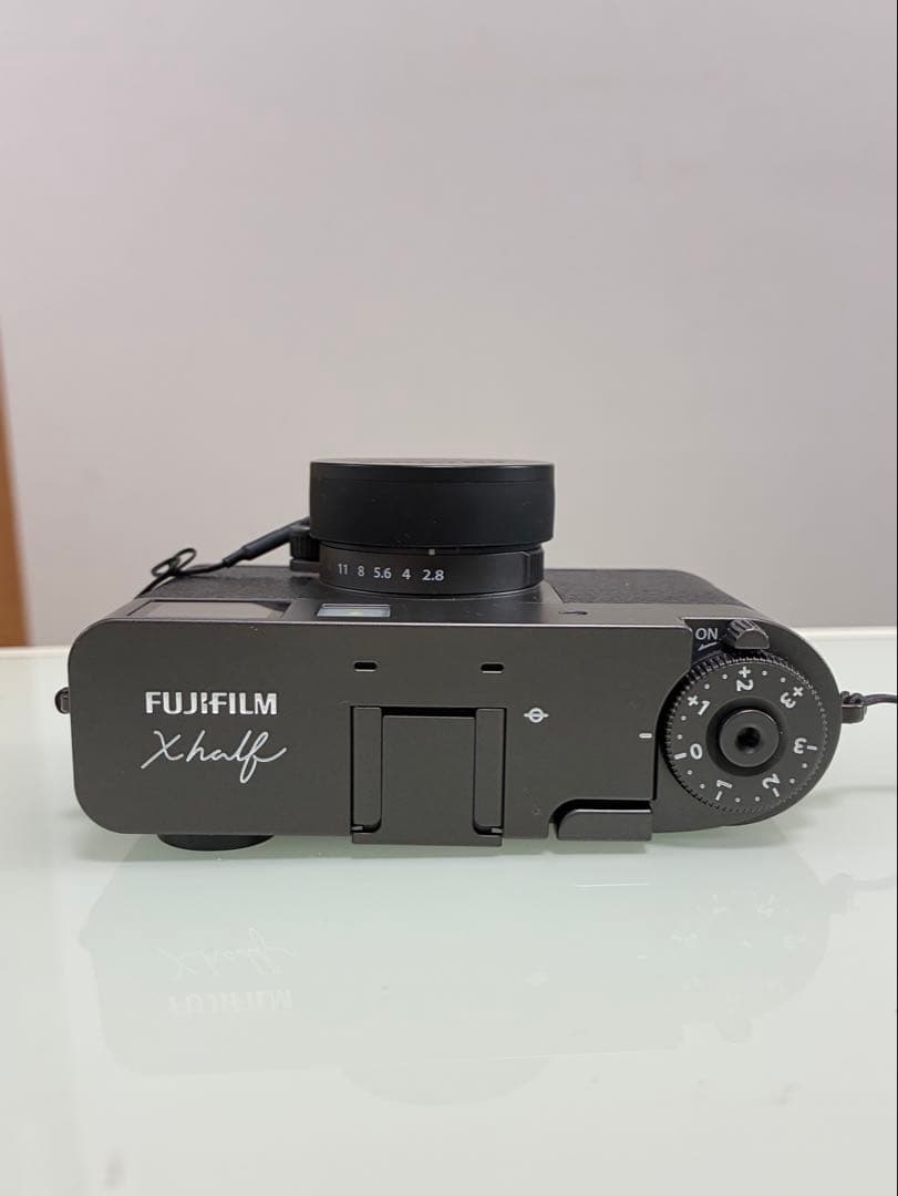 FUJIFILM X-half チャコールシルバー