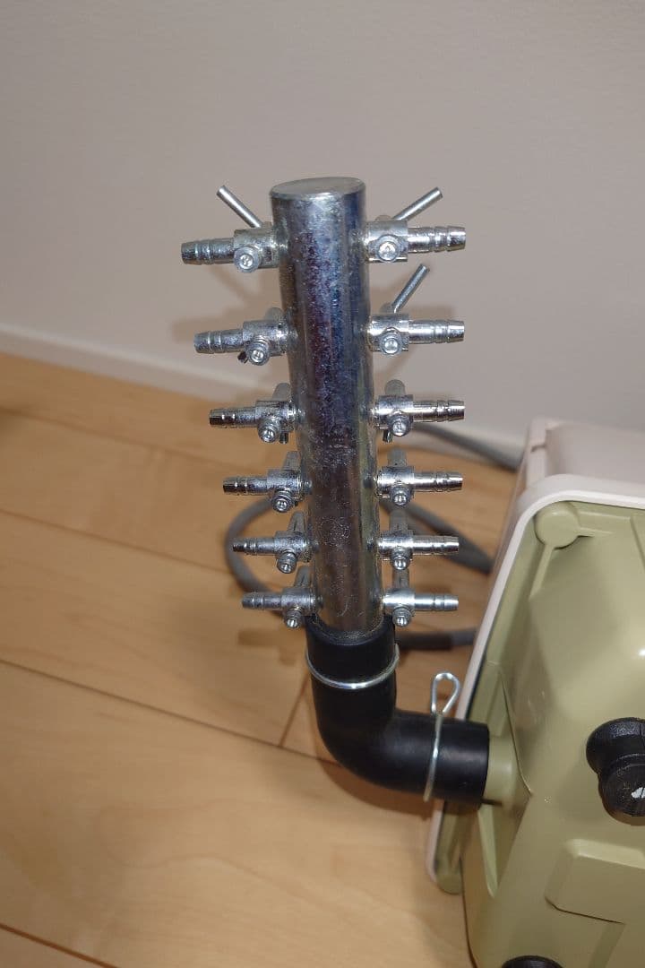 舩*宏様 LA-40C（12方分岐装置付き）日東工器 メドー 浄化槽エアーポンプ