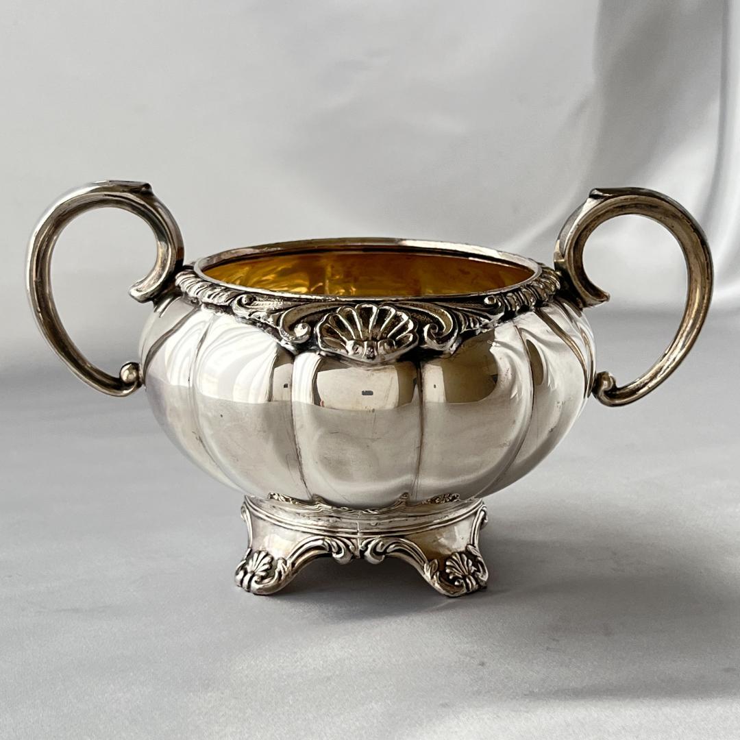 【Old English】メロンフォルムのミルクジャグ / シュガーボウル