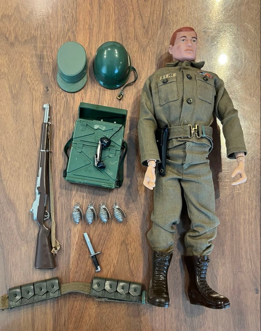ビンテージ　GIジョー　アクションソルジャー　箱あり　損傷あり