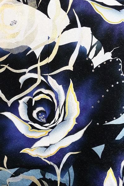 ★専用★美品 振袖 銀通し 黒 オフホワイト 薔薇 トールサイズ 身丈175cm