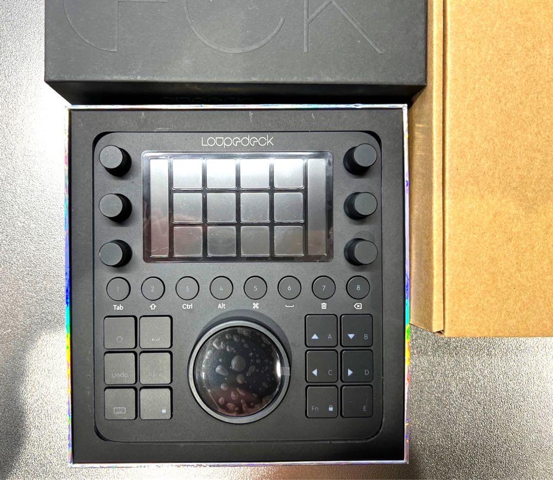 Loupedeck CT カスタム編集コントローラー