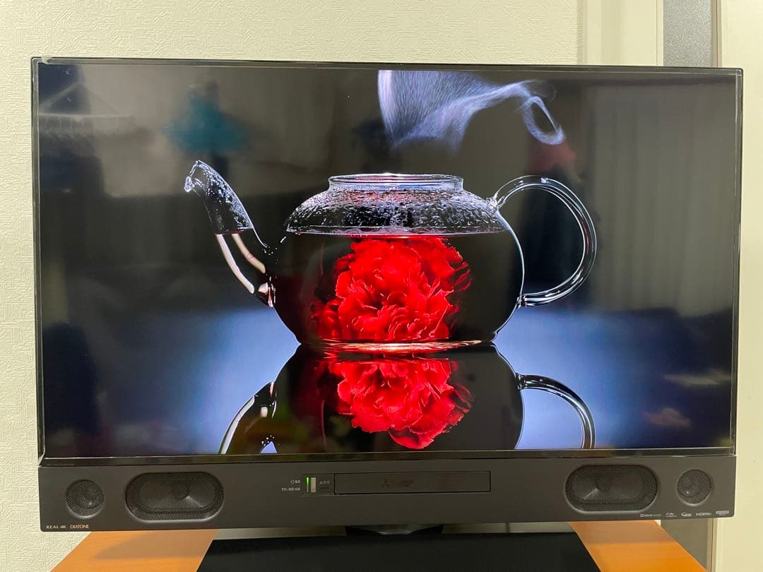 【美品】三菱 40型　4Ｋ液晶テレビ 2TB HDD内蔵、BDレコーダー