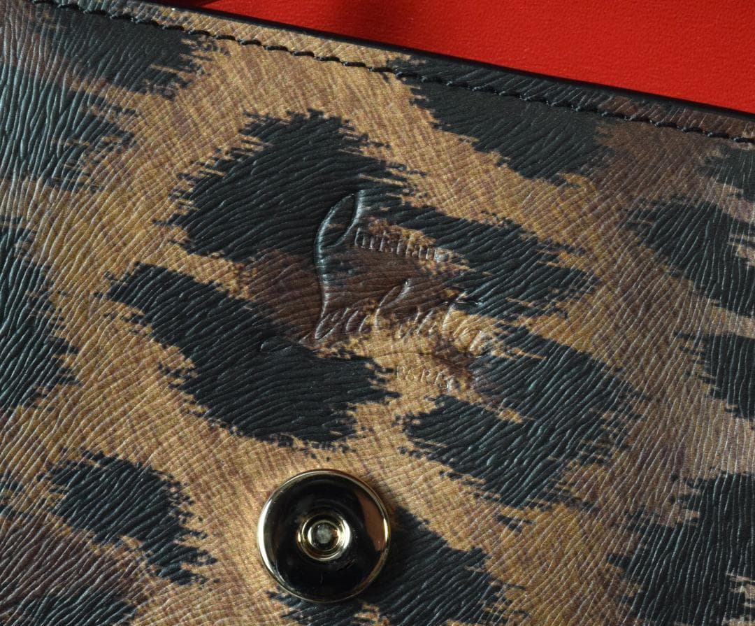 未使用 クリスチャンルブタン LOUBI54 レオパード ウォレットバッグ 財布