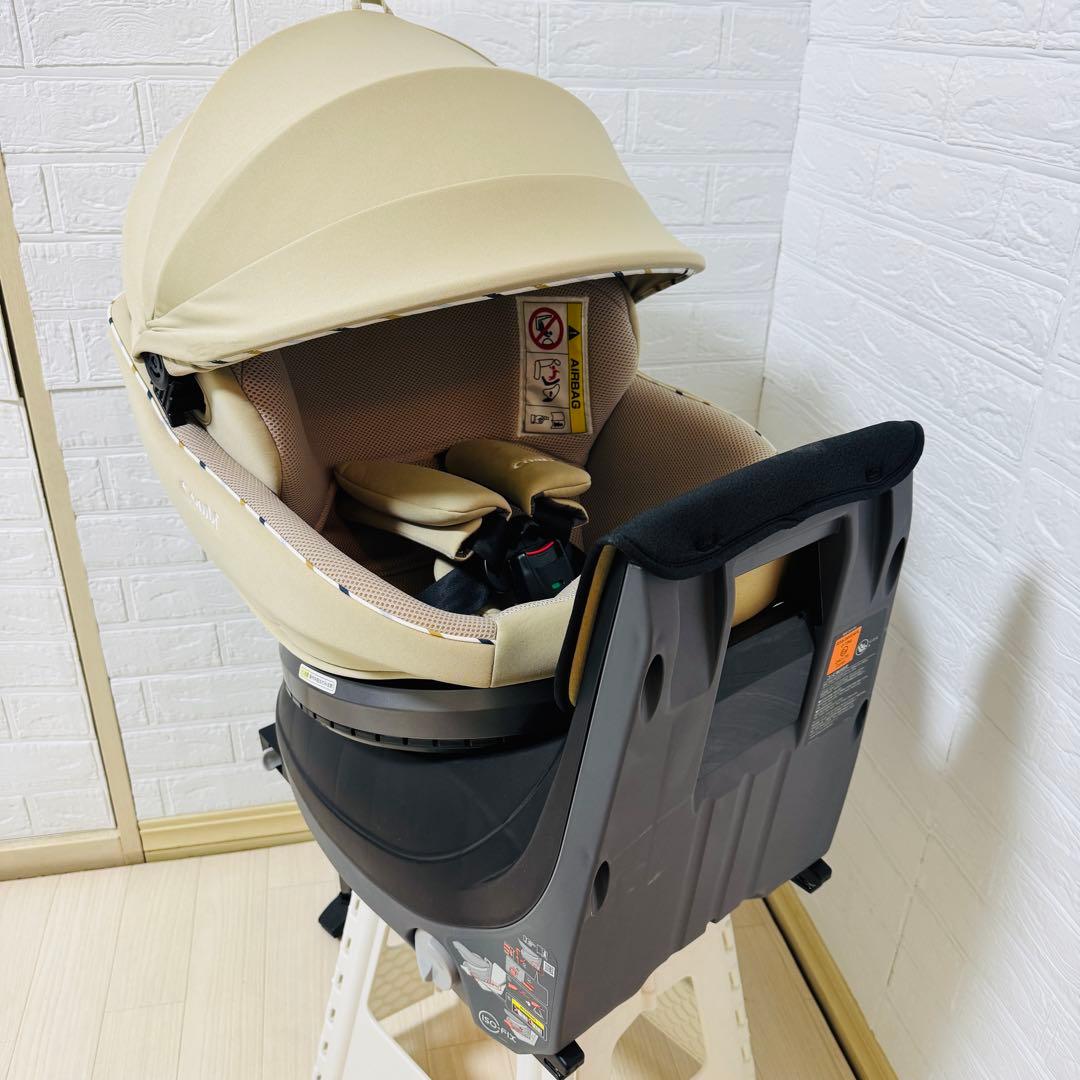 ✨ほぼ新品✨コンビ チャイルドシート クルムーヴスマートisofix ベージュ