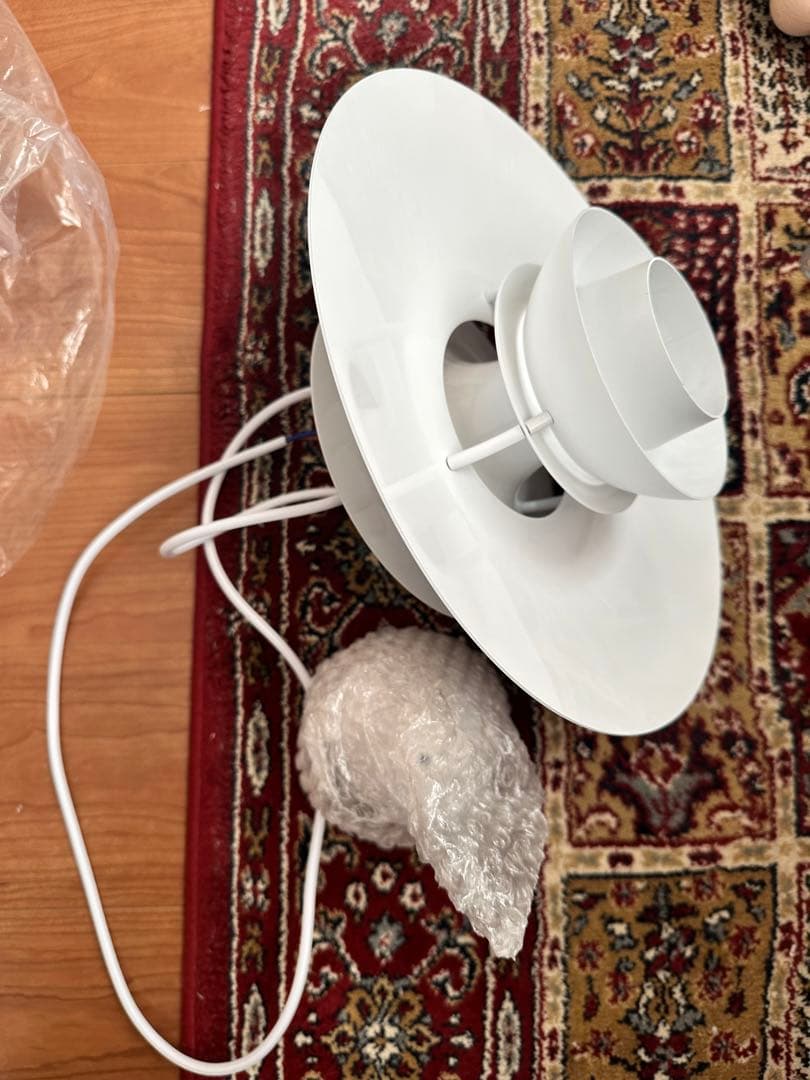 ルイスポールセンph5リプロダクト品　天井照明. B