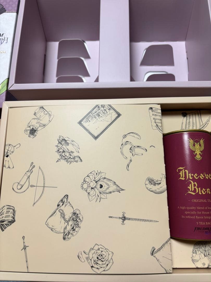 ファイアーエムブレム 風花雪月 ティーカップ＆ソーサー　最終値下げ中