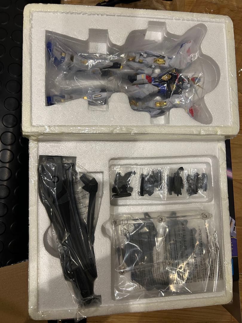 LBUILDストライクフリーダムガンダム SOULBLUE 光の翼　中古