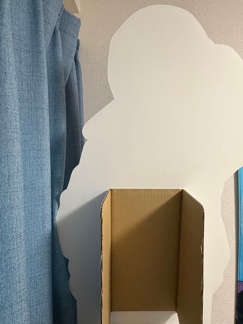 怪獣8号　保科宗四郎　等身大パネル