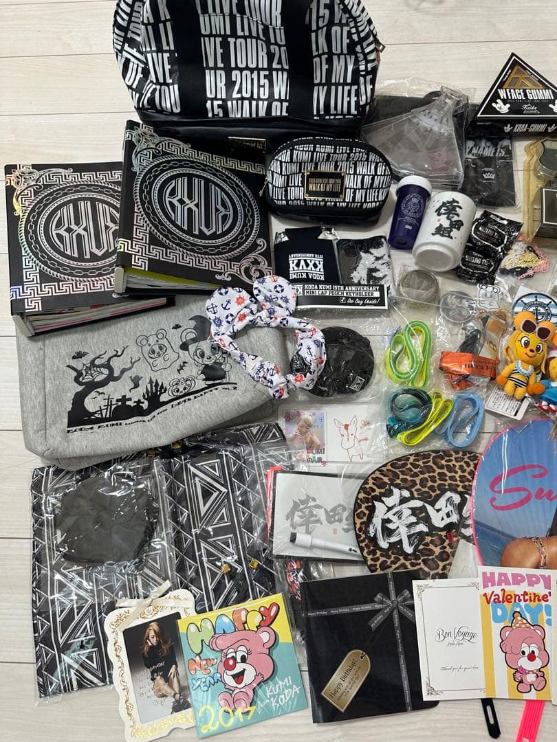 倖田來未グッズ まとめ売り