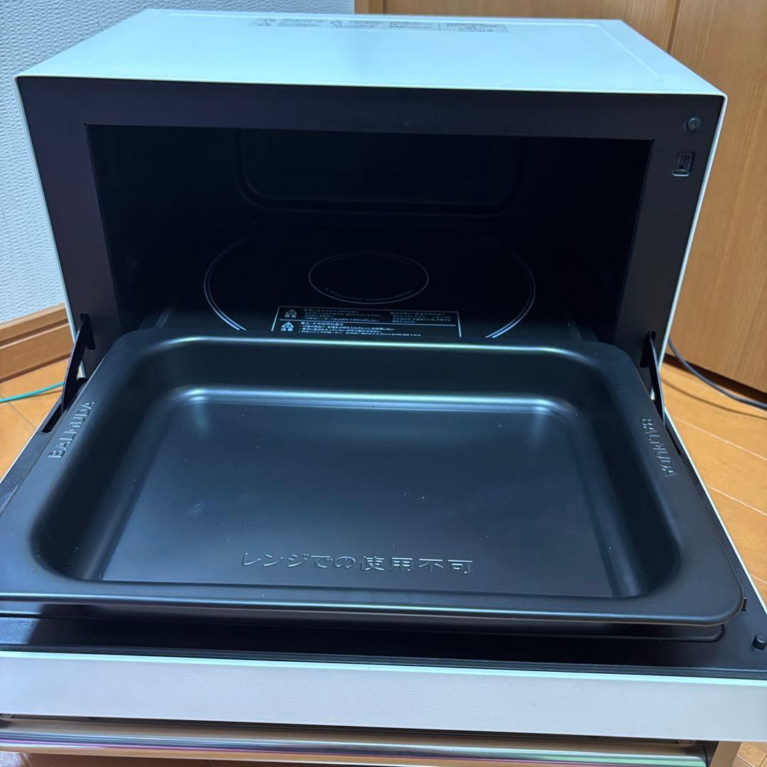 【美品】BALMUDA オーブンレンジ　K04A-WH 21年製【特価品】