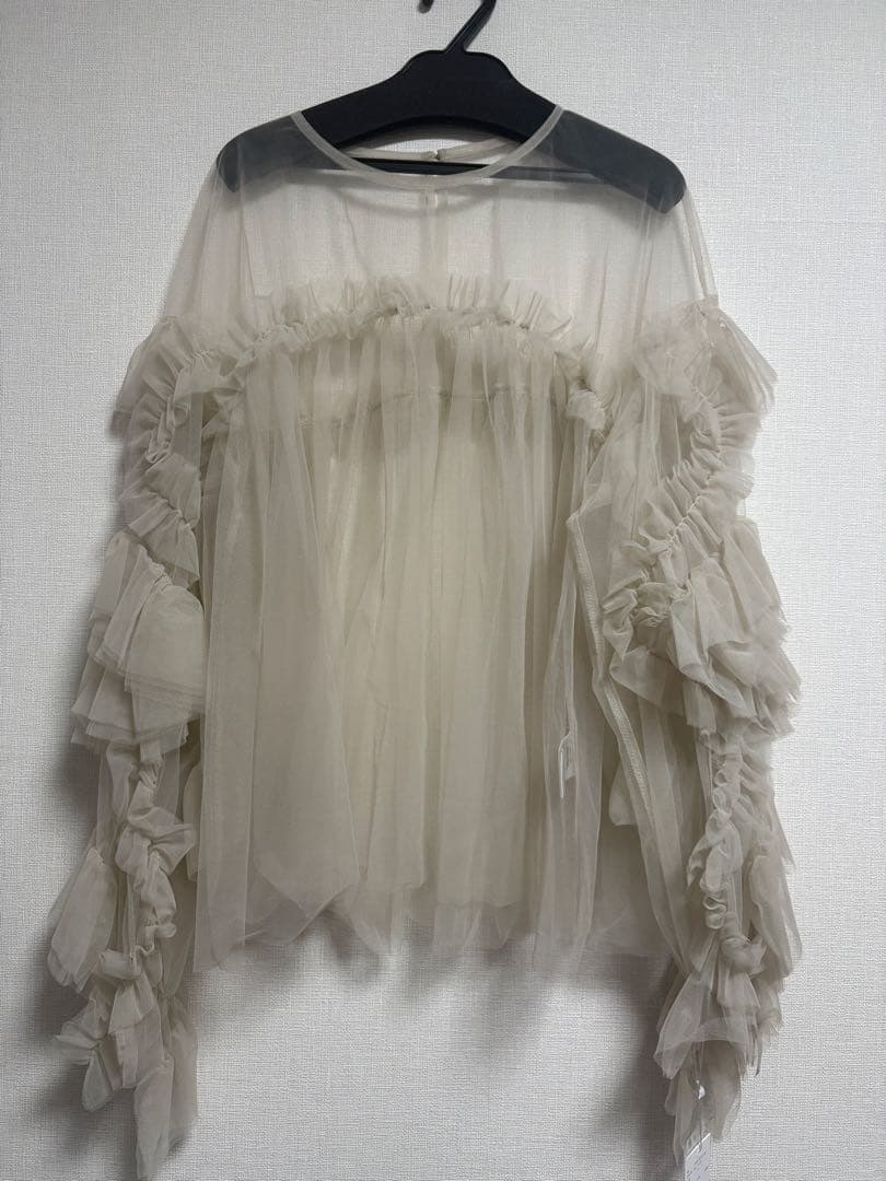 ANDRESD デコラティブチュールトップス