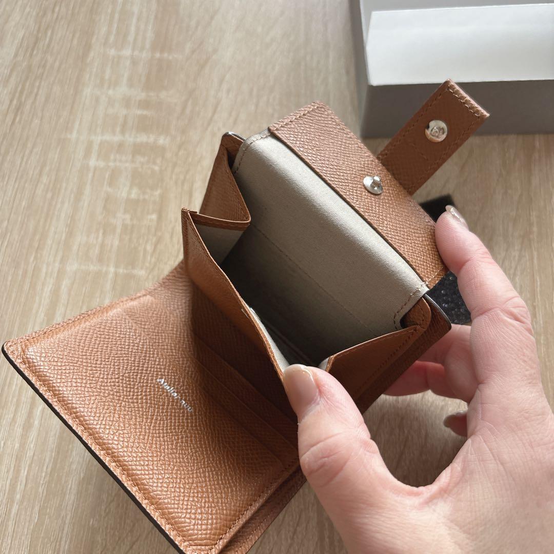 Atelier nu グレー 二つ折り財布