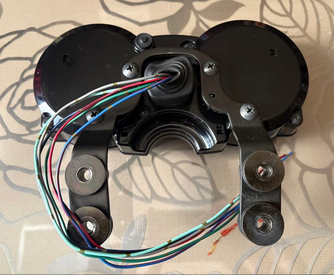 【純正 W400　スピードメーター】