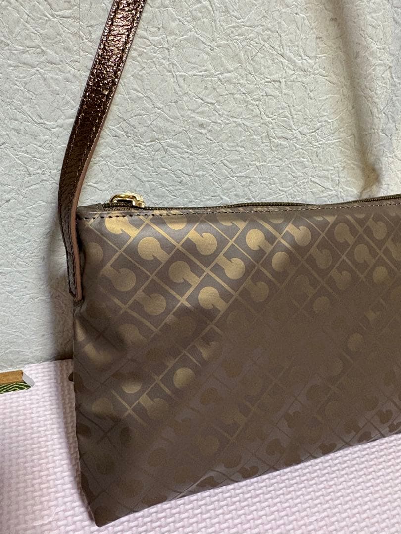 mitsurinさま用 ゲラルディーニ☆ソフティ☆ショルダーバッグ☆ポーチ付き