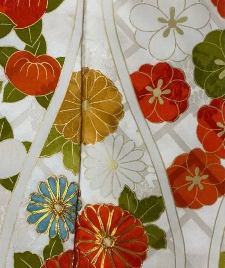 振袖 クリーム色 花柄