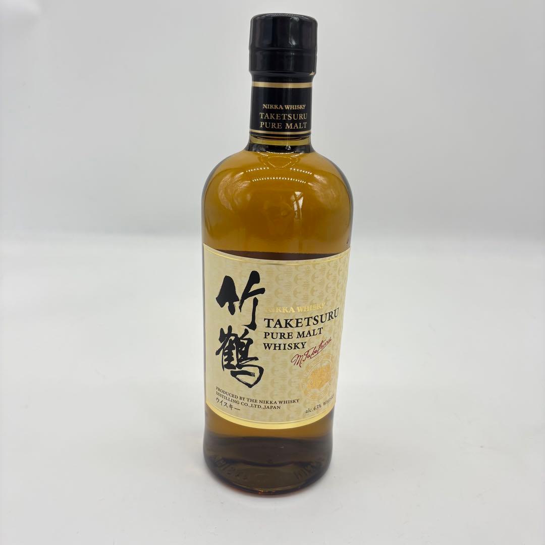 竹鶴 ピュアモルト 700ml 43度　国産ウイスキー