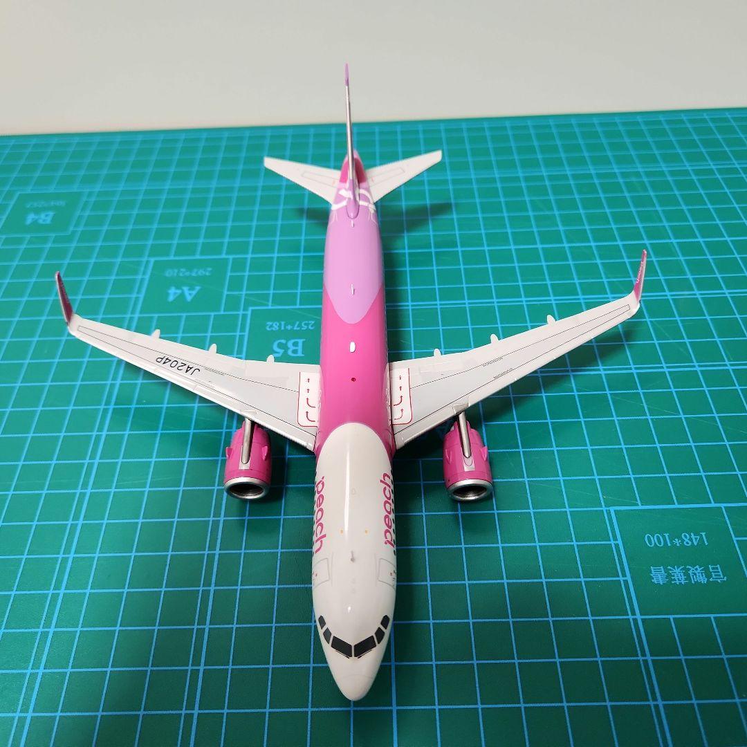 （未使用）1/200 ピーチ A320neo 旅客機（ダイキャスト）