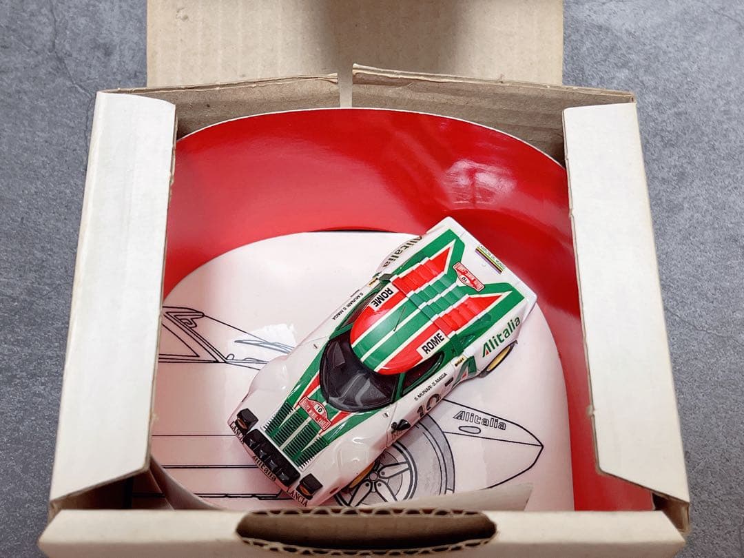 メイクアップ　1/43 ランチア ストラトス アリタリア #10