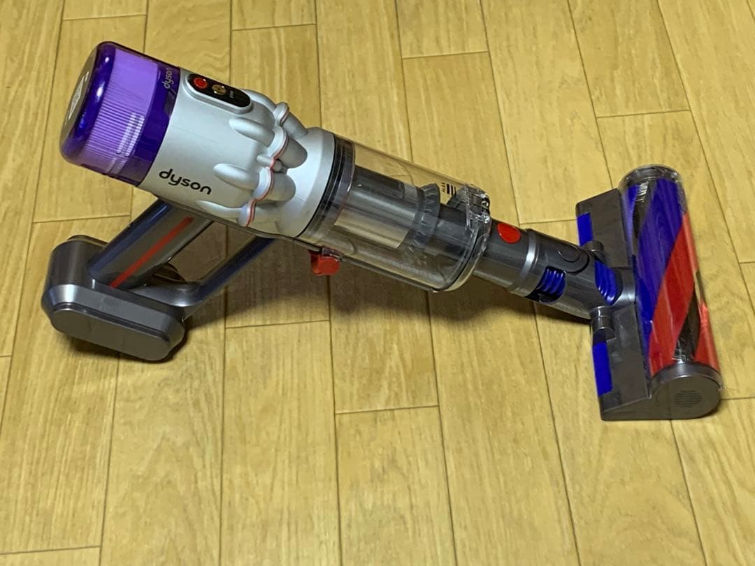 dyson コードレス掃除機 sv33