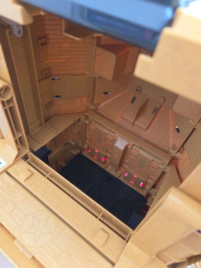 超力戦隊オーレンジャー　超巨大DX キングピラミッダー