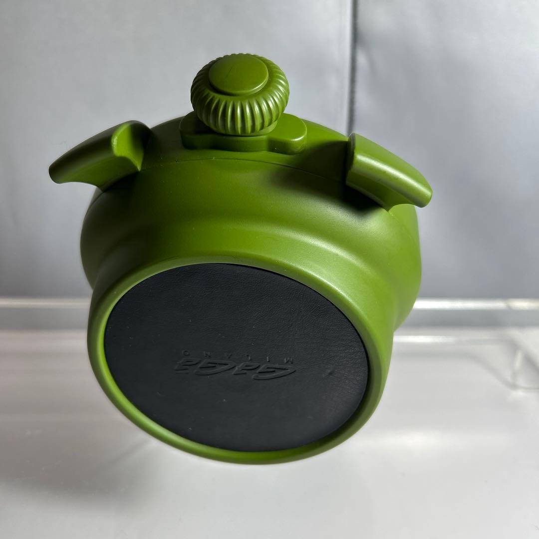 美品 GaGa MILANO ガガミラノ 目覚まし時計 迷彩 時計 動作確認済み