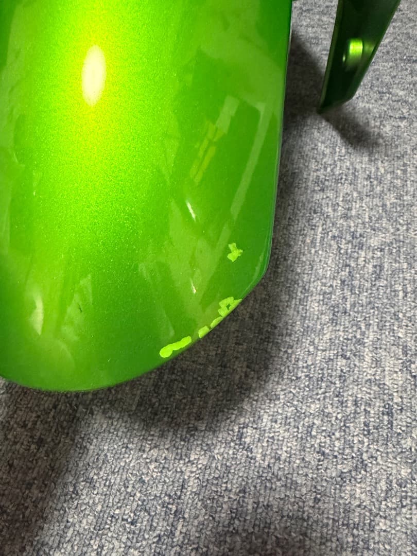 ニンジャ400 純正フロントフェンダー　2024年式