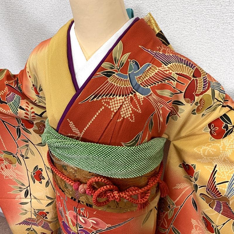 512z3〇小柄な方にも 紅型振袖 菊 橘 鳥 辛子色〇美品 成人式 結婚式