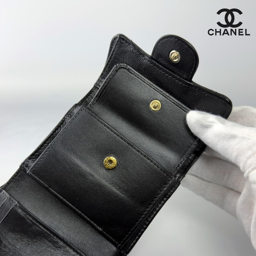 正規品　シャネル　マトラッセ　ジェブロン　ゴールド金具　Wホック　三つ折り財布