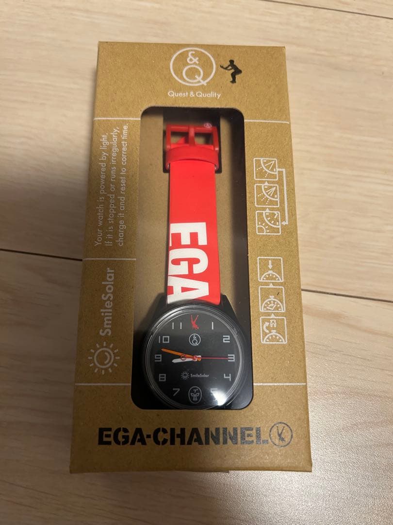 【試着のみ】エガちゃんねる　限定500　シチズン　コラボ　ソーラーウォッチ　赤