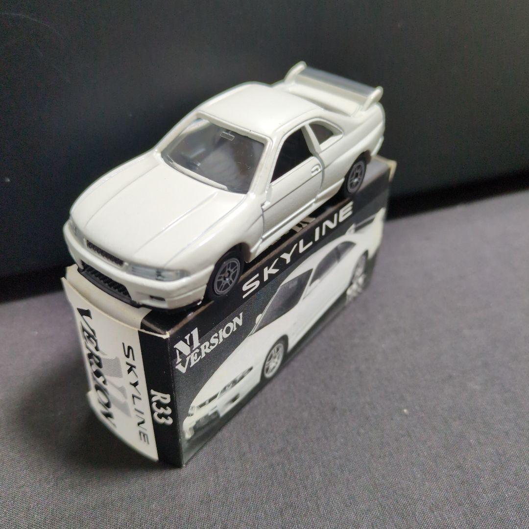 アイアイアド特注トミカ　R33スカイライン　GT-R　2台セット