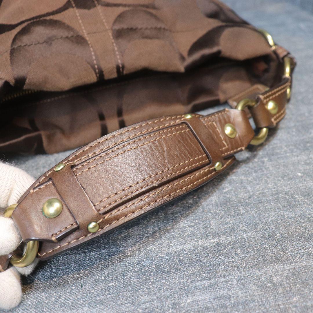 バッグ COACH Signature shoulder bag accessory