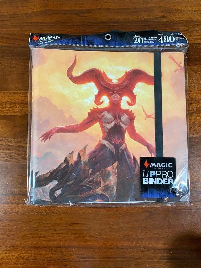 シェオルドレッド　12ポケットバインダー　ウルトラプロ