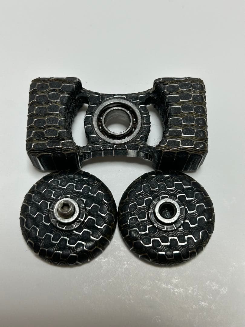 KAP ハンドスピナー　Reptilian Damascus