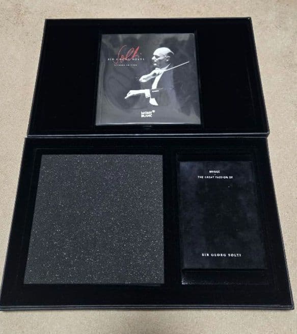 MONTBLANC限定モデル【万年筆】