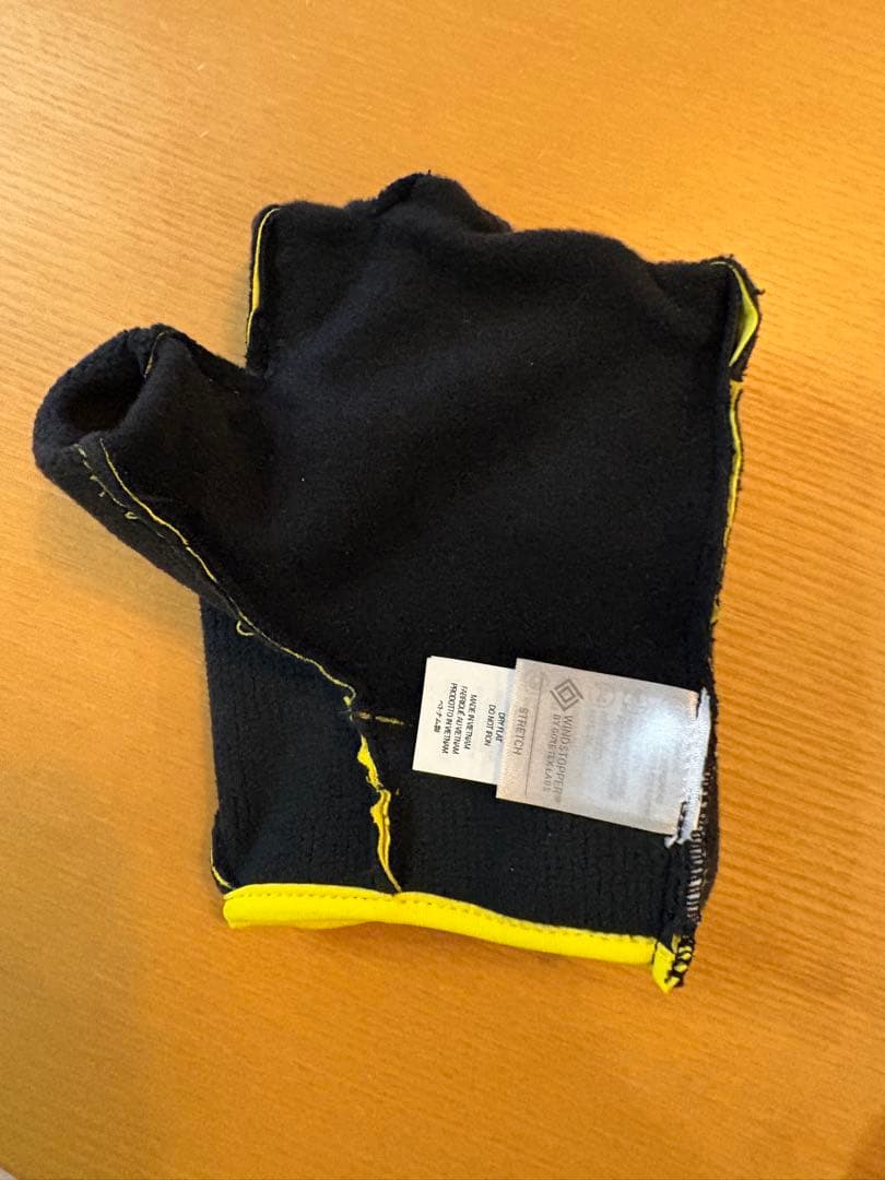 supreme 25AW WINDSTOPPER Zip Gloves 黄色 L