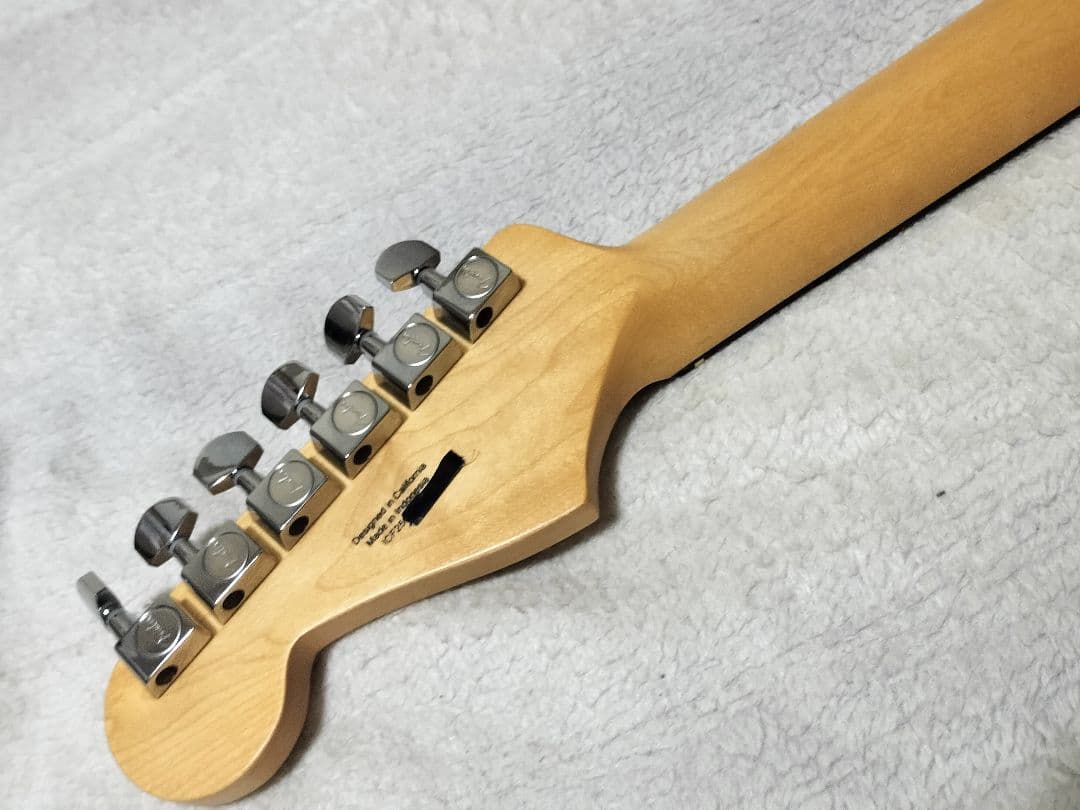 Fender Standard Stratocasterフェンダー ストラト 青