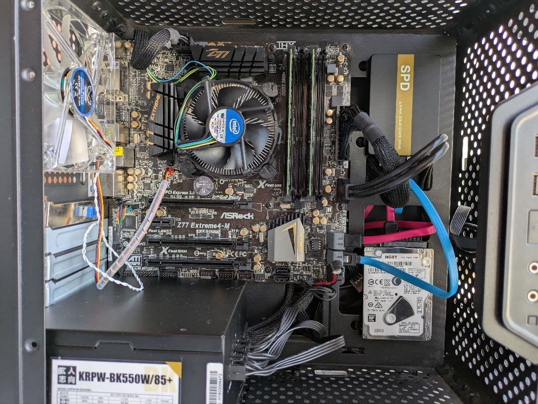 №124、Win11そっくりのQ4OS、i7_2700K、M8GB、SSD