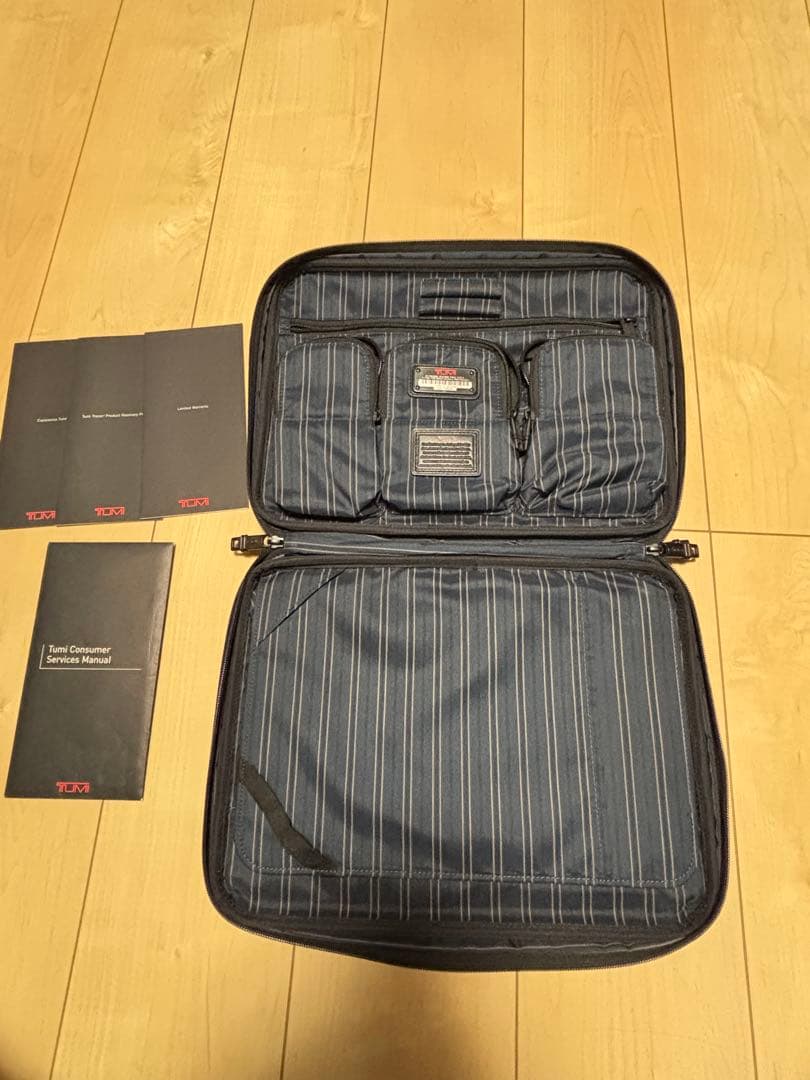TUMI 26112NVS エクゼクティヴ・オーガナイザー クラッチバッグ美品