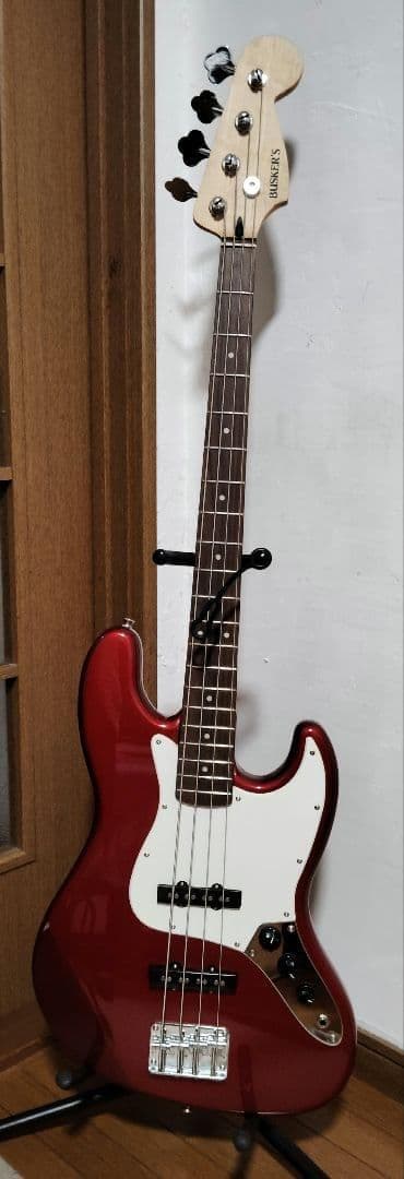 木*な様 ジャズベース レッド BUSKER’S ケース付き