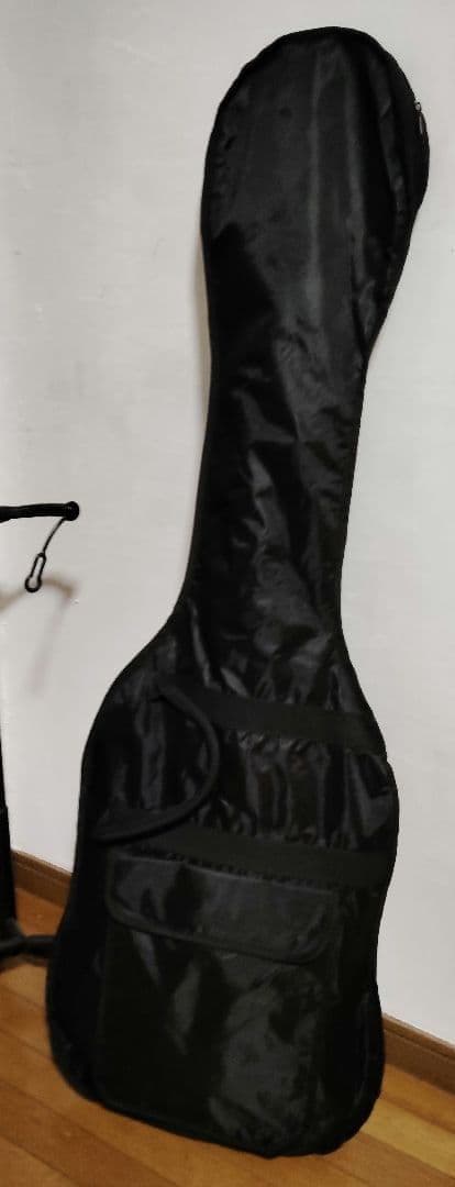 木*な様 ジャズベース レッド BUSKER’S ケース付き