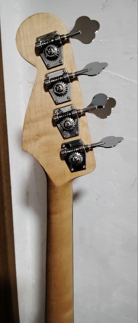 木*な様 ジャズベース レッド BUSKER’S ケース付き